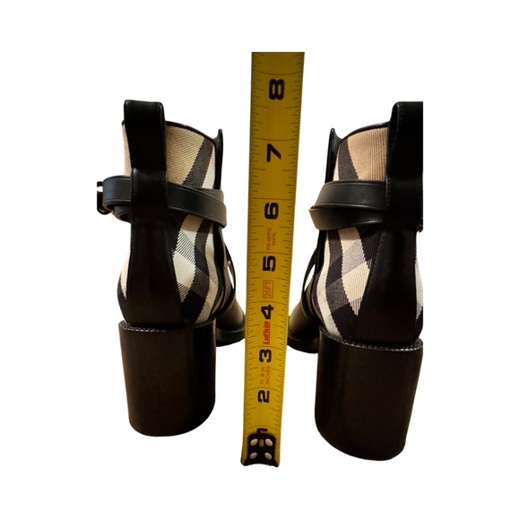 Burberry Pryle Equestrian Check Ankle Booties - PERFECT CONDITION - Picture 8 of 9